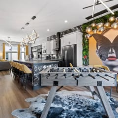 Sauna | Game Room | EV Charger | 5 min to Downtown