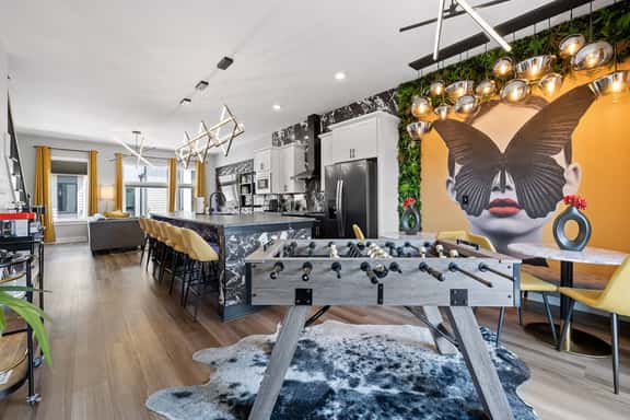 Sauna | Game Room | EV Charger | 5 min to Downtown - Image 1